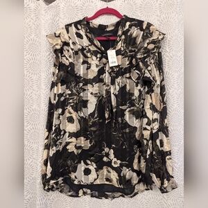 Banana Republic long sleeve floral top